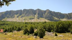 Lebrsnik Mountain: Permata Pegunungan Dinaric yang Menyimpan Keindahan dan Ketangguhan Alam Balkan